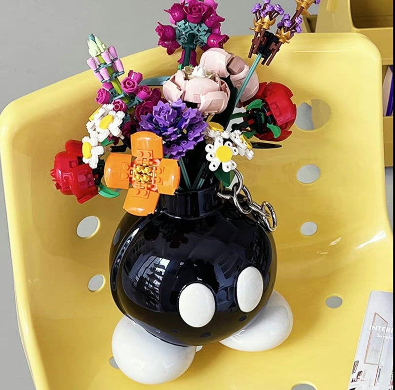 Ceramic Bouquet Vase – Cartoon Design